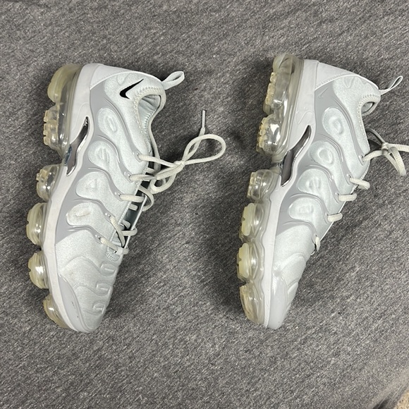 Nike Air VaporMax Plus Cool Grey, Size 10 - Picture 3 of 5